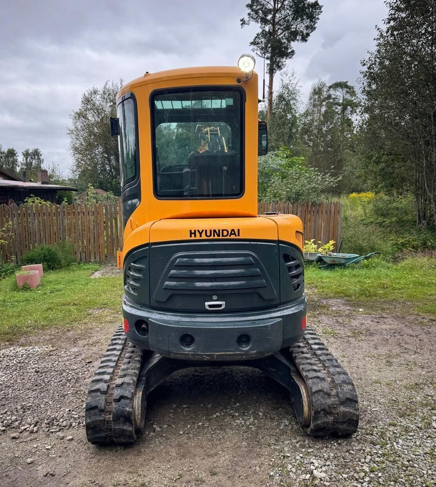 Hyundai R35Z - 9 - Mini pelle: photos 5 Hyundai R35Z - 9 - Mini pelle: photos 5