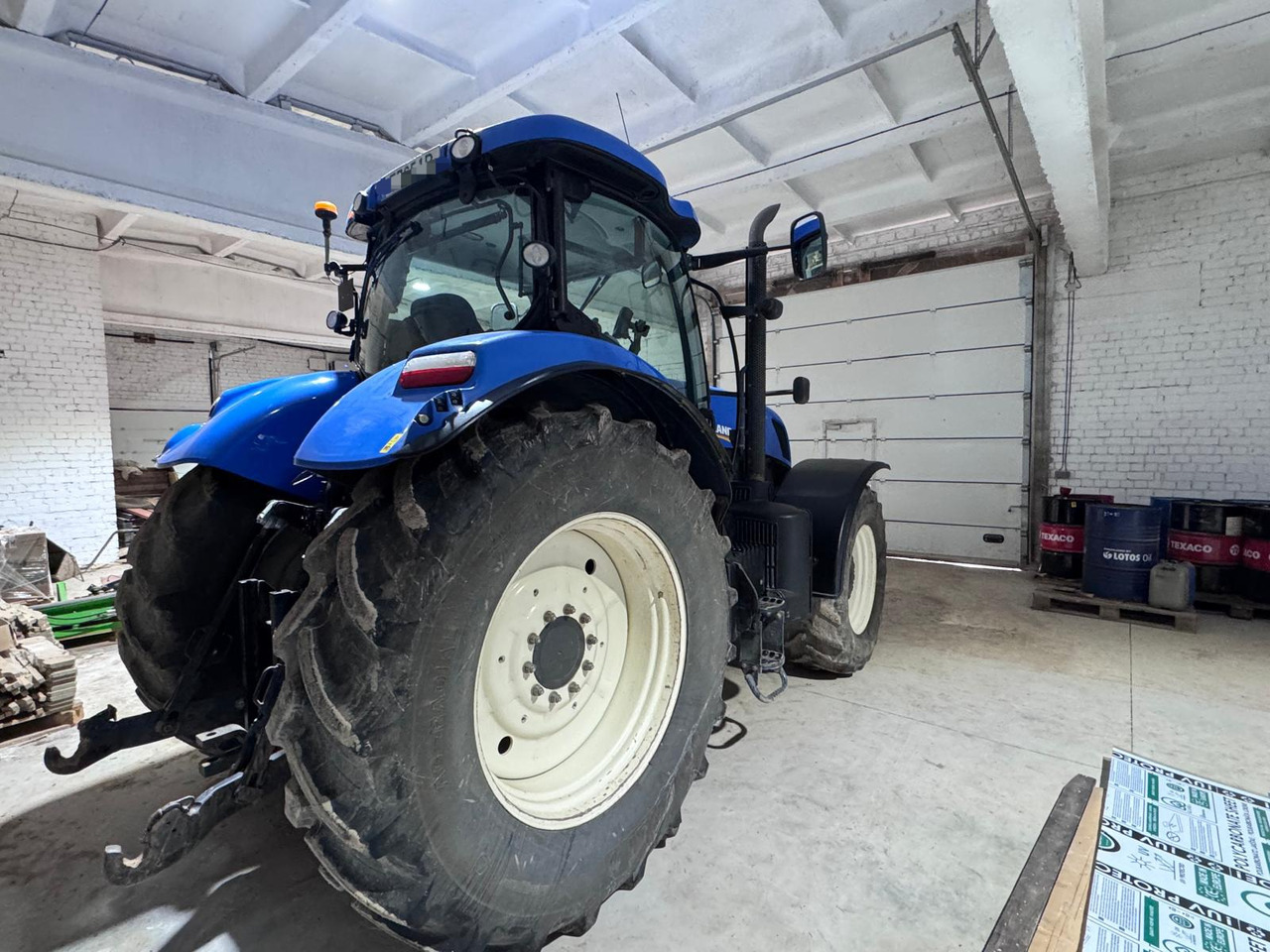 NEW HOLLAND T7.260 - Tracteur agricole: photos 5 NEW HOLLAND T7.260 - Tracteur agricole: photos 5