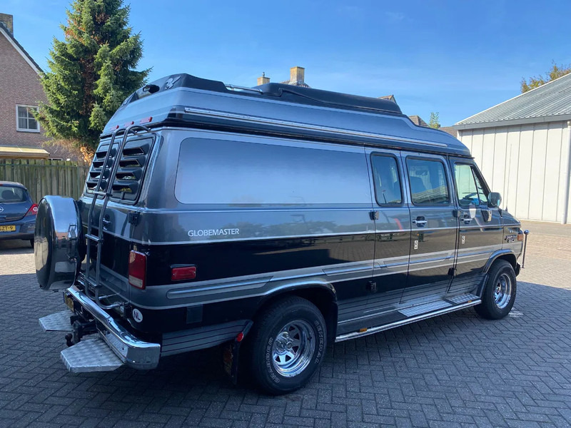 Chevrolet CAMPER CHEVY VAN 20D GLOBEMASTER.. V8 Diesel autom. - Camping-car: photos 2 Chevrolet CAMPER CHEVY VAN 20D GLOBEMASTER.. V8 Diesel autom. - Camping-car: photos 2