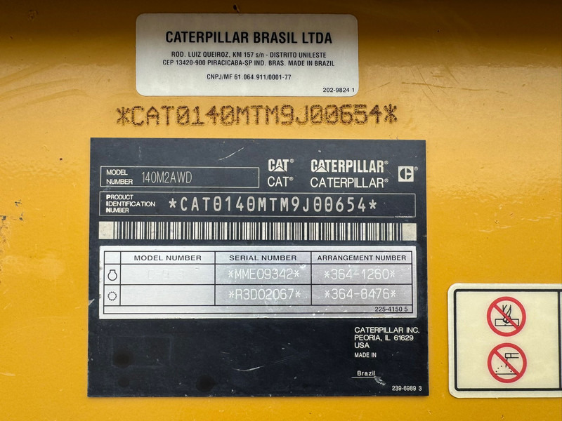 Niveleuse Caterpillar 140M2 AWD: photos 14