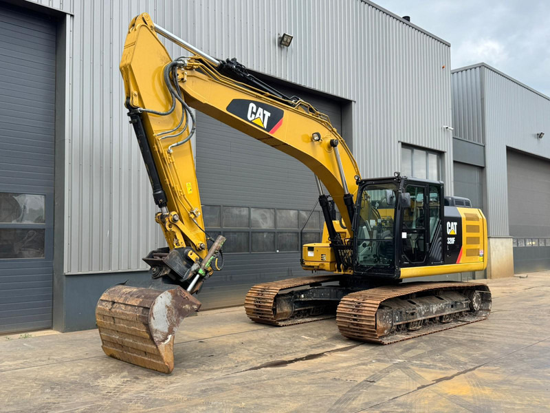 Caterpillar 320FL incl. 3 x Bucket - Pelle sur chenille: photos 3 Caterpillar 320FL incl. 3 x Bucket - Pelle sur chenille: photos 3