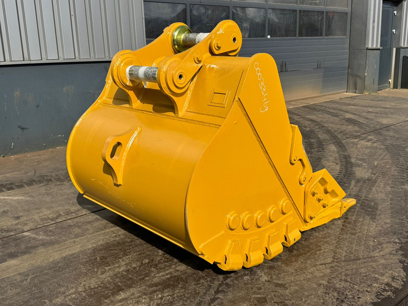 Caterpillar 323D2,324D/E,326D2/F,329D/D2/E,330D2/F - Godet: photos 2 Caterpillar 323D2,324D/E,326D2/F,329D/D2/E,330D2/F - Godet: photos 2