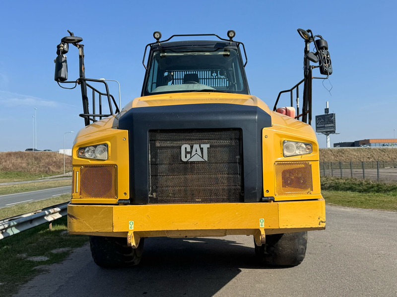 Caterpillar 735C - Refurbished transmission - Tombereau articulé: photos 4 Caterpillar 735C - Refurbished transmission - Tombereau articulé: photos 4