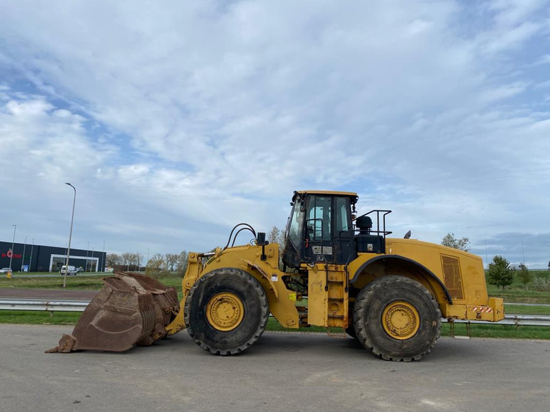 Caterpillar 980H - Chargeuse sur pneus: photos 1 Caterpillar 980H - Chargeuse sur pneus: photos 1