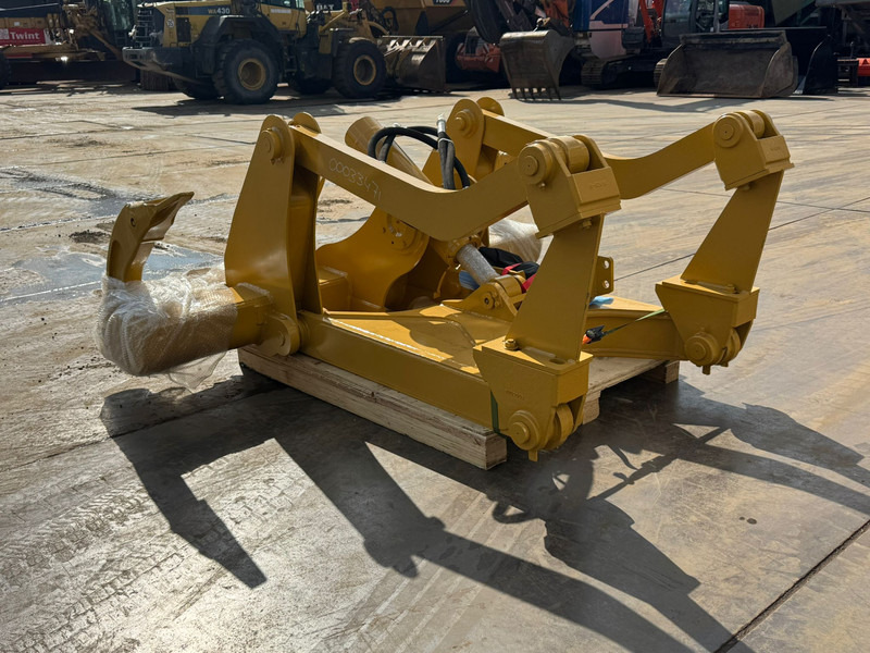 Caterpillar D6 New Gen Ripper with 1 Cylinder - Ripper: photos 5 Caterpillar D6 New Gen Ripper with 1 Cylinder - Ripper: photos 5