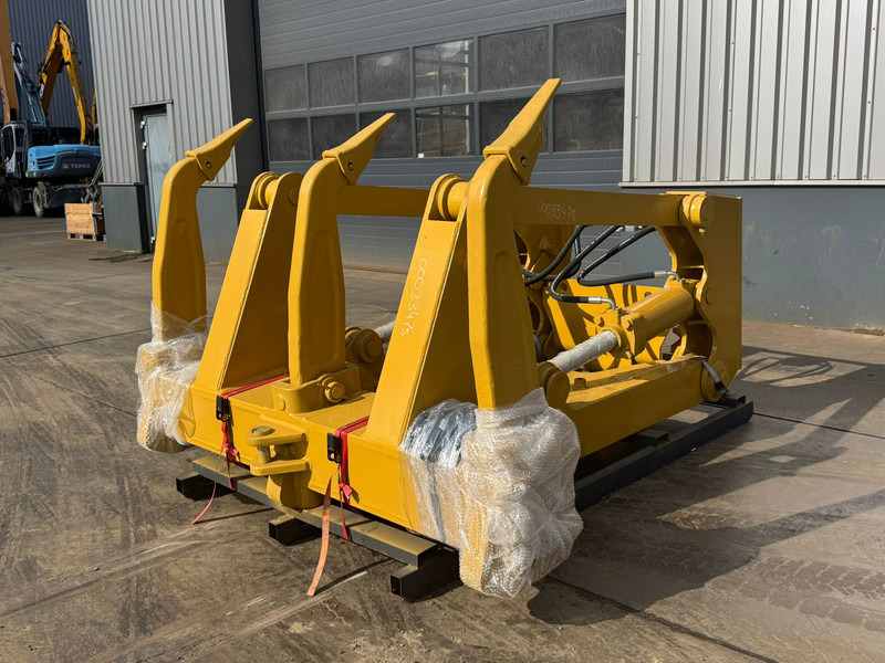 Caterpillar D7R D7H 2 Cylinders Ripper (casting shanks) - Ripper: photos 3 Caterpillar D7R D7H 2 Cylinders Ripper (casting shanks) - Ripper: photos 3
