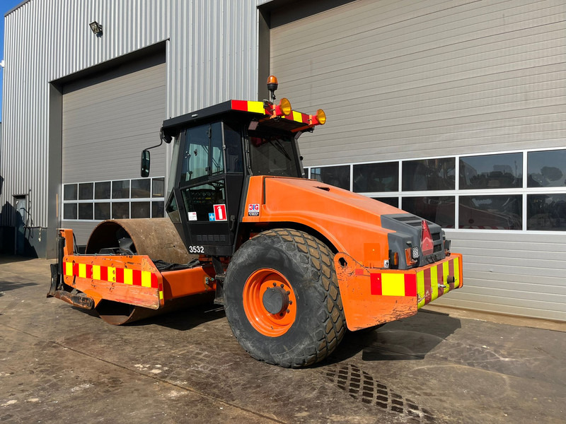 Dynapac CA302D - Compacteur: photos 3 Dynapac CA302D - Compacteur: photos 3