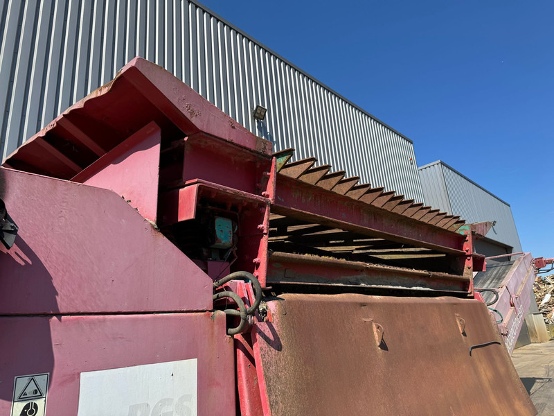 Extec Robotrac 7000 - Crible: photos 4 Extec Robotrac 7000 - Crible: photos 4