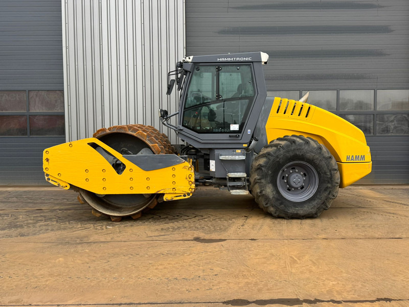 Hamm H13i Padfoot compactor - Compacteur: photos 1 Hamm H13i Padfoot compactor - Compacteur: photos 1