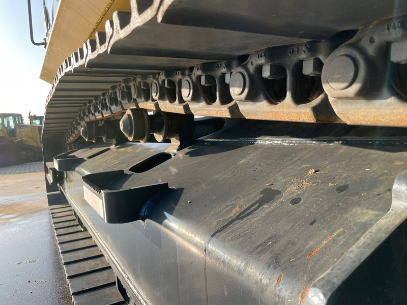 Pelle sur chenille neuf Komatsu PC210LC-10MO: photos 18 Pelle sur chenille neuf Komatsu PC210LC-10MO: photos 18