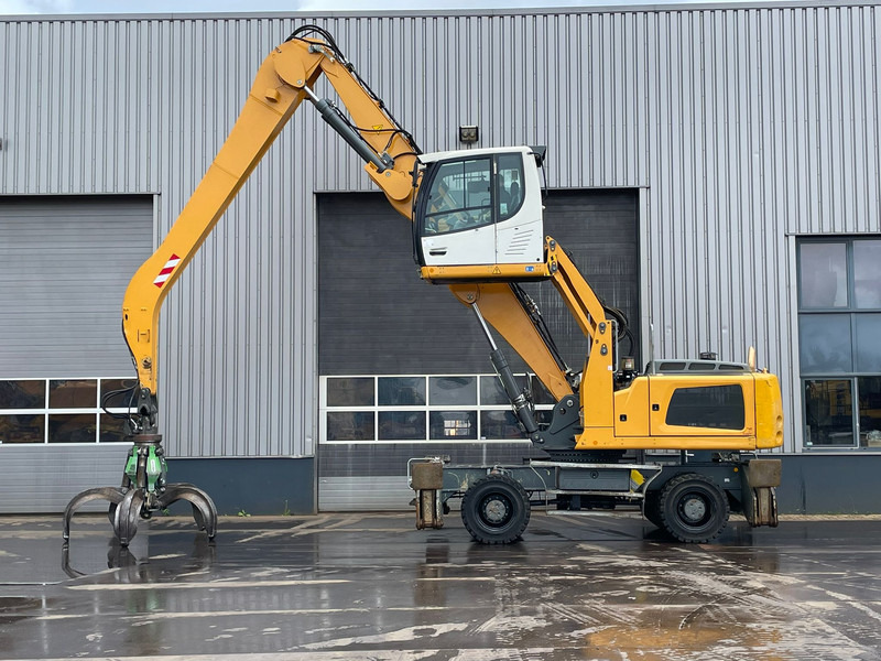 Liebherr LH30 M - Material Handler - Pelle de manutention: photos 4 Liebherr LH30 M - Material Handler - Pelle de manutention: photos 4
