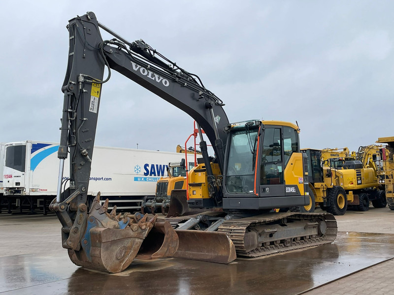 Volvo ECR145EL - Pelle sur chenille: photos 2 Volvo ECR145EL - Pelle sur chenille: photos 2