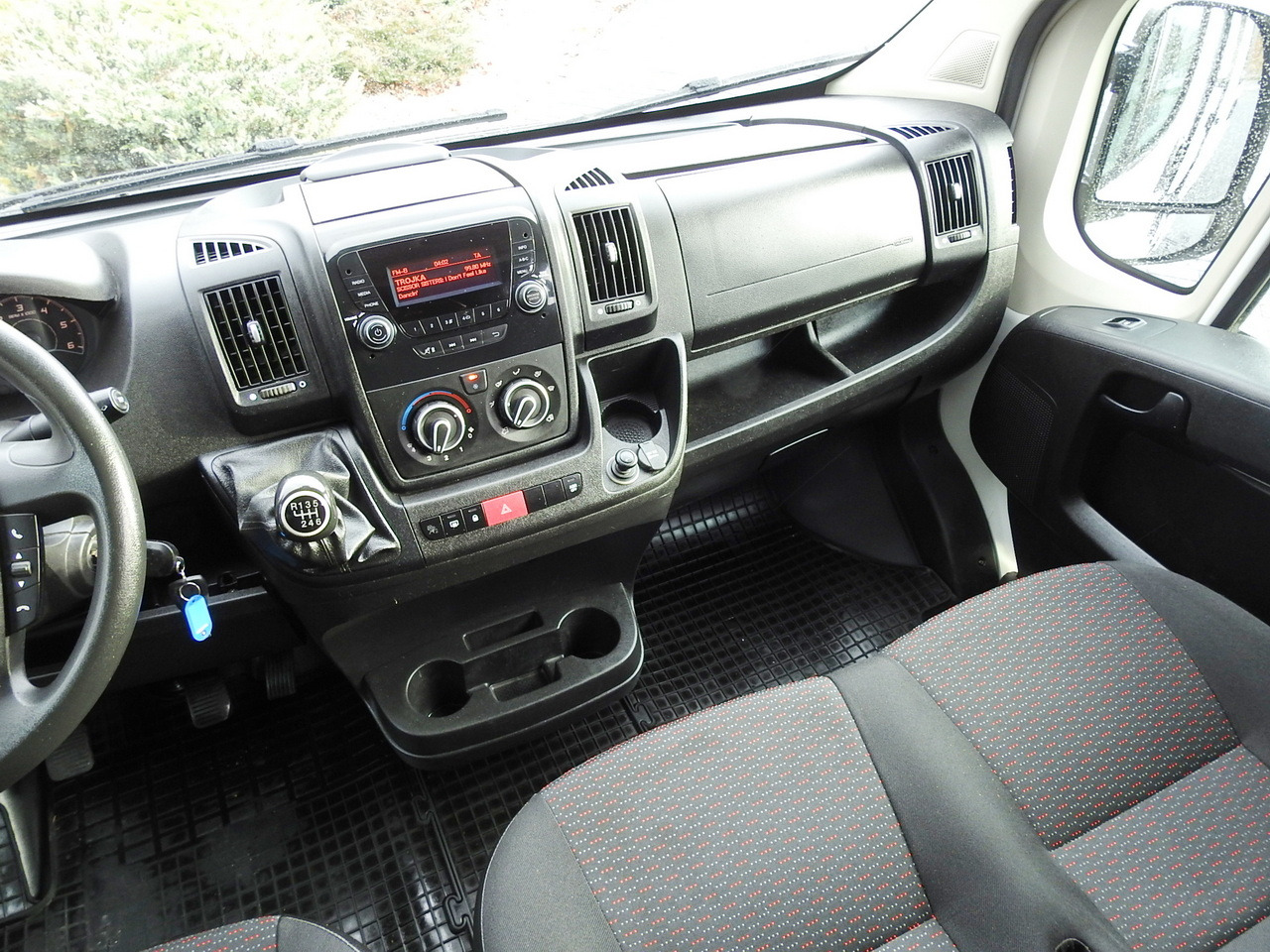 Fourgon utilitaire CITROEN JUMPER BOX DELIVERY VAN 6 SEATS AIR CONDITIONING  140HP: photos 27