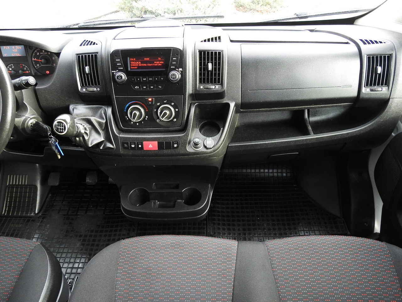 Fourgon utilitaire CITROEN JUMPER BOX DELIVERY VAN 6 SEATS AIR CONDITIONING  140HP: photos 28