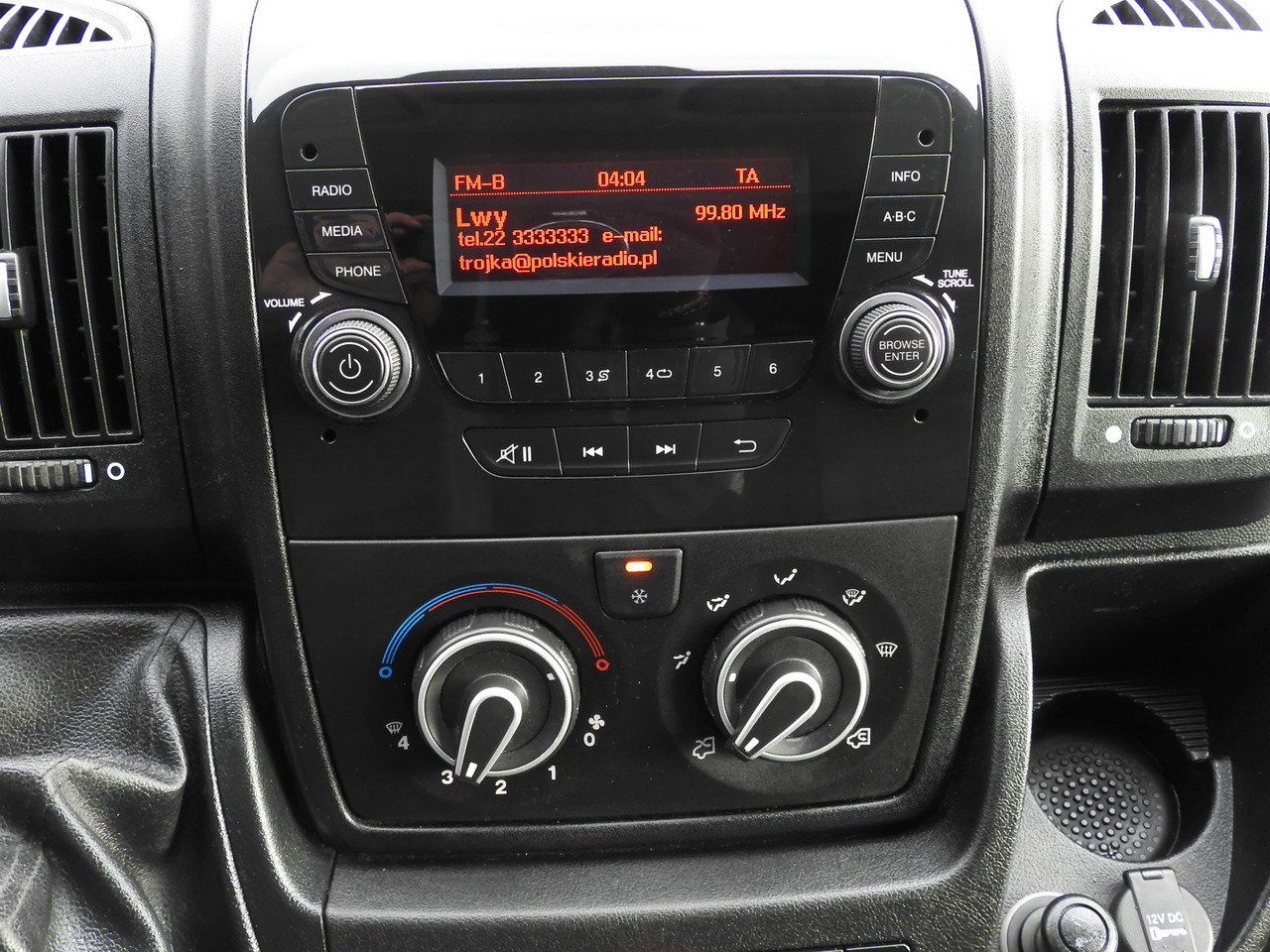 Fourgon utilitaire CITROEN JUMPER BOX DELIVERY VAN 6 SEATS AIR CONDITIONING  140HP: photos 29