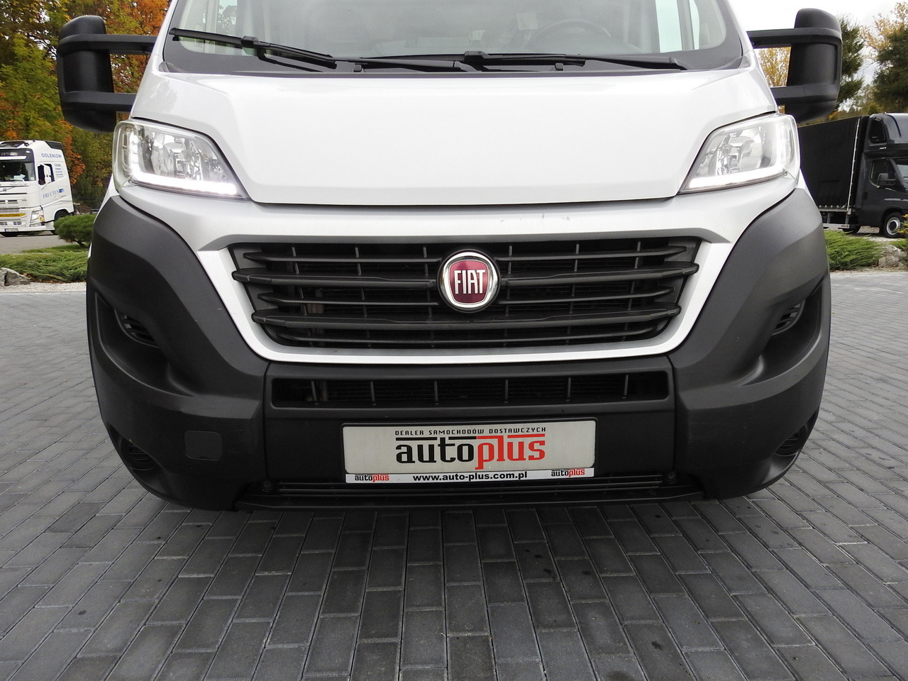 Fourgon grand volume FIAT DUCATO BOX LIFT 8 PALLETS CRUISE CONTROL NAVIGATION AIR CONDITIONING LED LIGHTS  130HP: photos 14