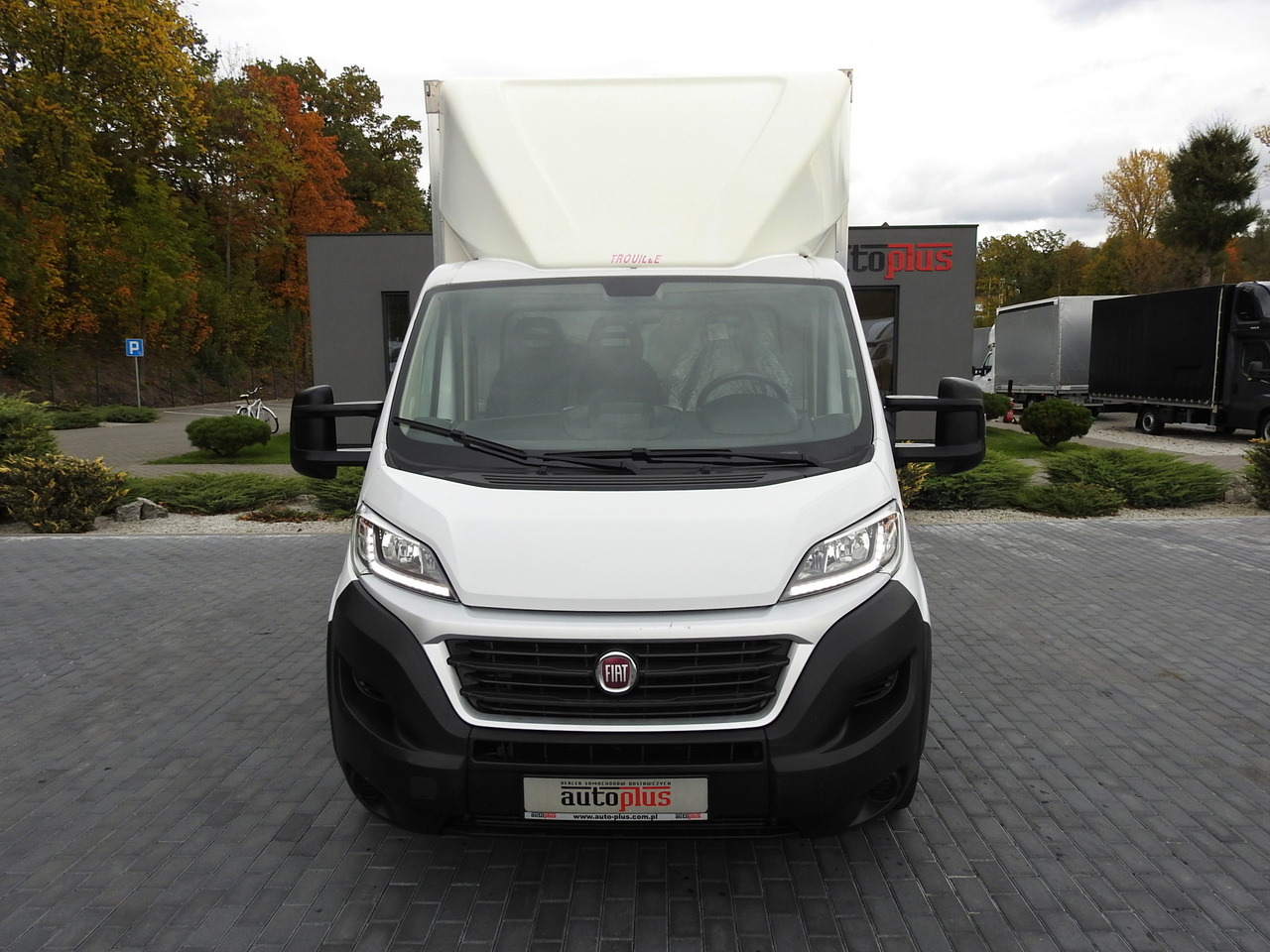 FIAT DUCATO BOX LIFT 8 PALLETS CRUISE CONTROL NAVIGATION AIR CONDITIONING LED LIGHTS 130HP - Utilitaire frigorifique: photos 5 FIAT DUCATO BOX LIFT 8 PALLETS CRUISE CONTROL NAVIGATION AIR CONDITIONING LED LIGHTS 130HP - Utilitaire frigorifique: photos 5