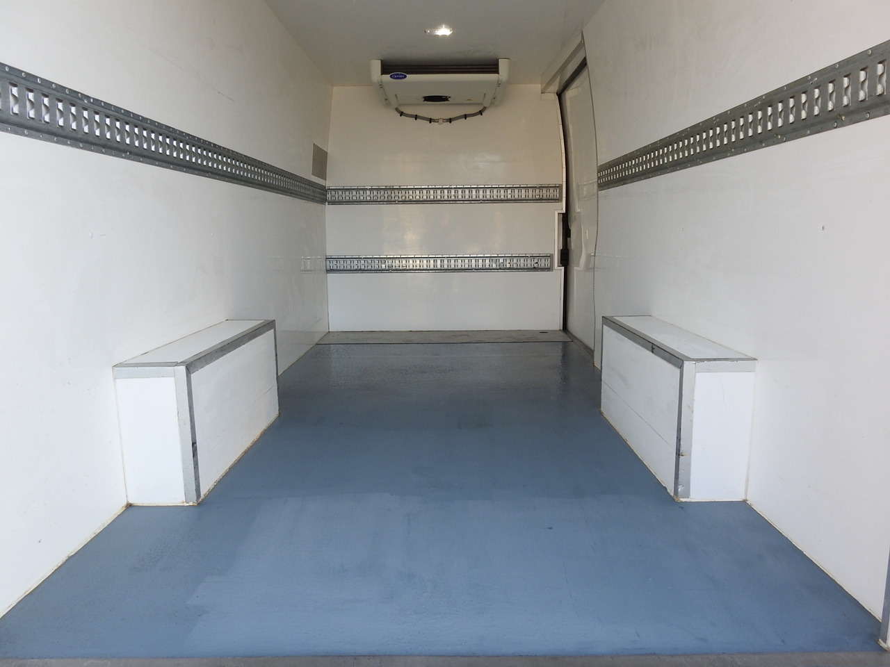 Utilitaire frigorifique FIAT DUCATO REFRIGERATOR VAN -10*C POWER SUPPLY 230V AIR CONDITIONING 175HP: photos 14 Utilitaire frigorifique FIAT DUCATO REFRIGERATOR VAN -10*C POWER SUPPLY 230V AIR CONDITIONING 175HP: photos 14