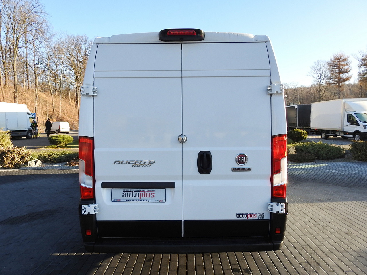 Utilitaire frigorifique FIAT DUCATO REFRIGERATOR VAN -10*C POWER SUPPLY 230V AIR CONDITIONING 175HP: photos 11 Utilitaire frigorifique FIAT DUCATO REFRIGERATOR VAN -10*C POWER SUPPLY 230V AIR CONDITIONING 175HP: photos 11