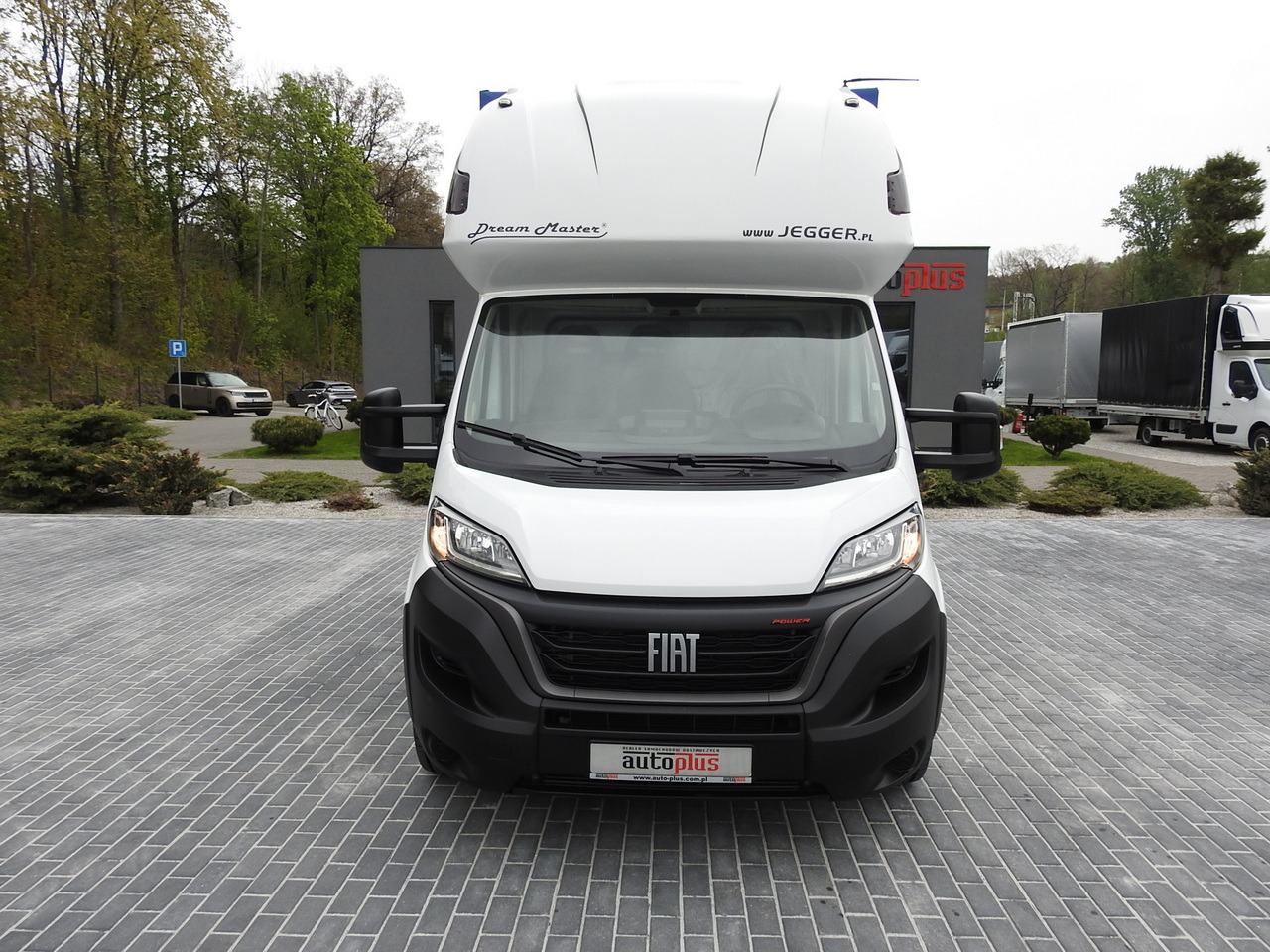 FIAT DUCATO TARPAULIN 10 PALLETS WEBASTO CRUISE CONTROL AIR CONDITIONING 180HP - Utilitaire plateau baché: photos 5 FIAT DUCATO TARPAULIN 10 PALLETS WEBASTO CRUISE CONTROL AIR CONDITIONING 180HP - Utilitaire plateau baché: photos 5