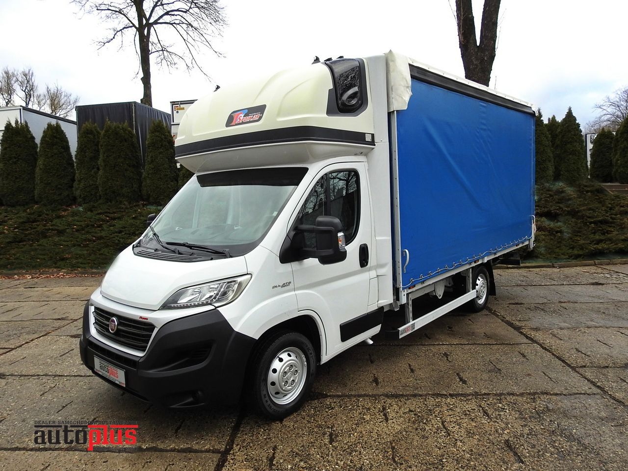 FIAT DUCATO TARPAULIN LIFT 9 PALLETS WEBASTO CRUISE CONTROL A/C LED LAMP 180HP - Utilitaire plateau baché: photos 1 FIAT DUCATO TARPAULIN LIFT 9 PALLETS WEBASTO CRUISE CONTROL A/C LED LAMP 180HP - Utilitaire plateau baché: photos 1