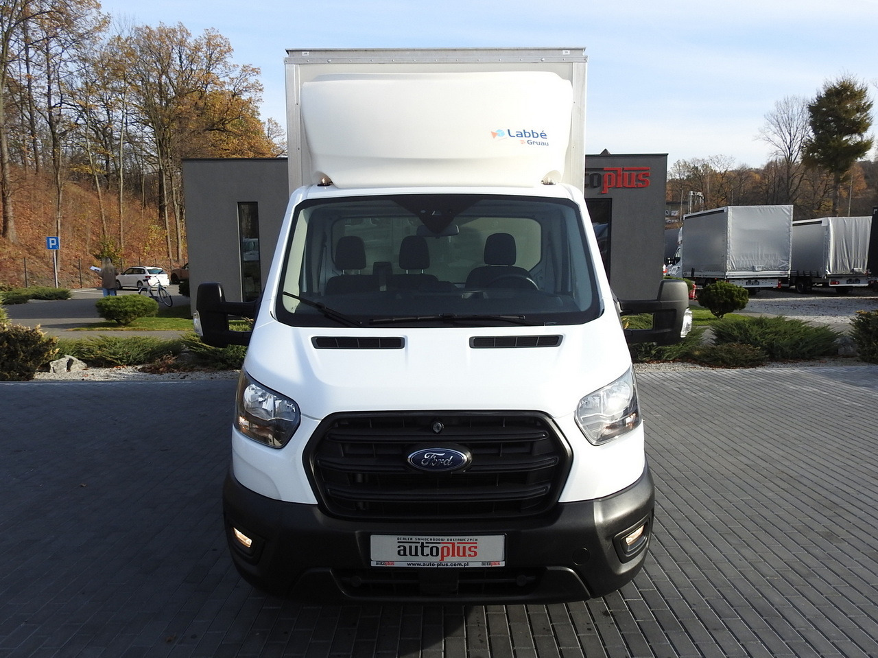 FORD TRANSIT BOX LIFT 8 PALLETS CRUISE CONTROL AIR CONDITIONING 130HP - Utilitaire frigorifique: photos 5 FORD TRANSIT BOX LIFT 8 PALLETS CRUISE CONTROL AIR CONDITIONING 130HP - Utilitaire frigorifique: photos 5