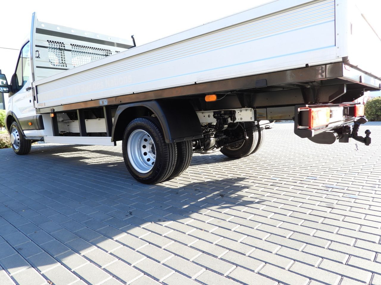 FORD TRANSIT STAKE BODY 8 PALLETS TWIN WHEELS AIR CONDITIONING  155HP - crédit-bail FORD TRANSIT STAKE BODY 8 PALLETS TWIN WHEELS AIR CONDITIONING  155HP: photos 15