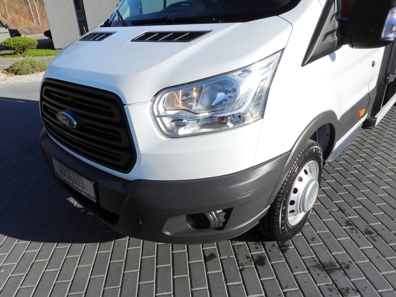 FORD TRANSIT STAKE BODY 8 PALLETS TWIN WHEELS AIR CONDITIONING  155HP - crédit-bail FORD TRANSIT STAKE BODY 8 PALLETS TWIN WHEELS AIR CONDITIONING  155HP: photos 18