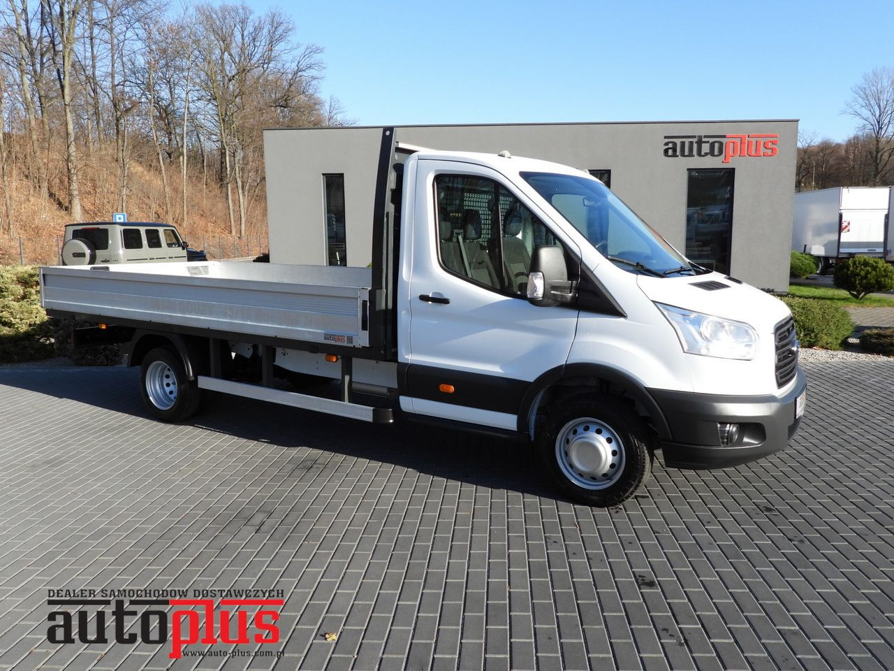FORD TRANSIT STAKE BODY 8 PALLETS TWIN WHEELS AIR CONDITIONING 155HP - Fourgon plateau: photos 1 FORD TRANSIT STAKE BODY 8 PALLETS TWIN WHEELS AIR CONDITIONING 155HP - Fourgon plateau: photos 1