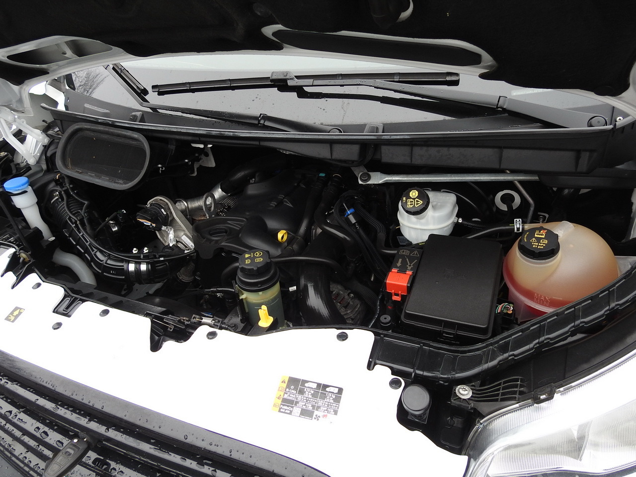 Utilitaire benne FORD TRANSIT TIPPER CRUISE CONTROL AIR CONDITIONING TWIN WHEELS 170HP: photos 25 Utilitaire benne FORD TRANSIT TIPPER CRUISE CONTROL AIR CONDITIONING TWIN WHEELS 170HP: photos 25