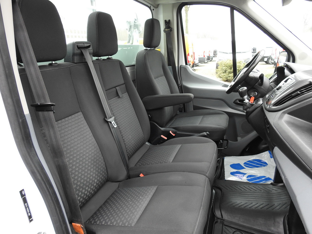 Utilitaire benne FORD TRANSIT TIPPER CRUISE CONTROL AIR CONDITIONING TWIN WHEELS 170HP: photos 39 Utilitaire benne FORD TRANSIT TIPPER CRUISE CONTROL AIR CONDITIONING TWIN WHEELS 170HP: photos 39