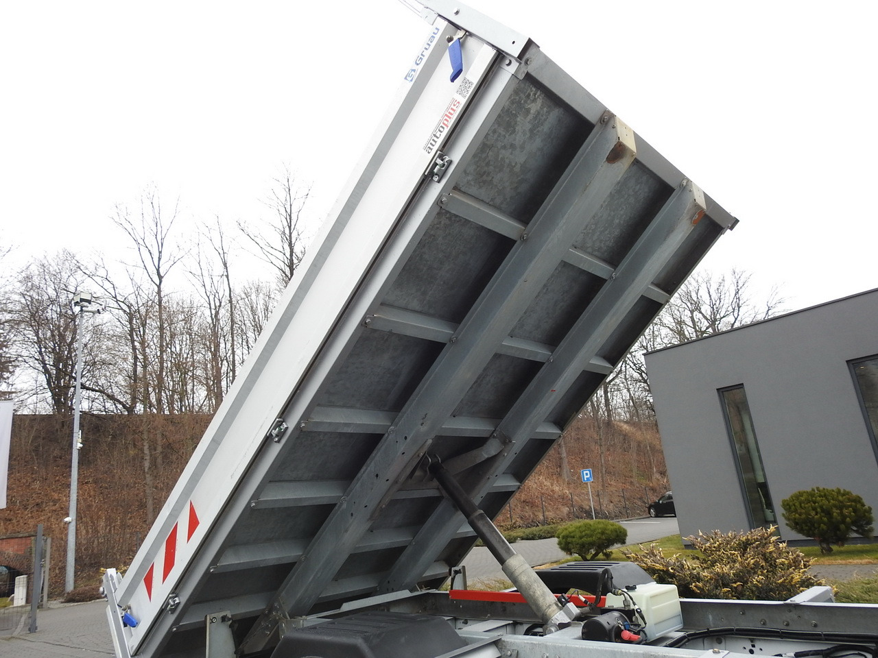 Utilitaire benne FORD TRANSIT TIPPER CRUISE CONTROL AIR CONDITIONING TWIN WHEELS 170HP: photos 21 Utilitaire benne FORD TRANSIT TIPPER CRUISE CONTROL AIR CONDITIONING TWIN WHEELS 170HP: photos 21