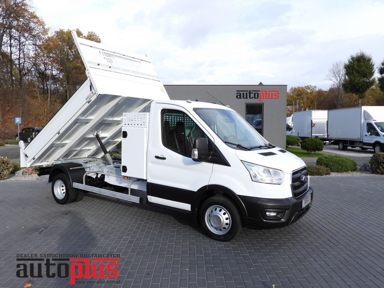 FORD TRANSIT TIPPER CRUISE CONTROL LED LIGHTS TWIN WHEELS AIR CONDITIONING 130HP - Utilitaire benne: photos 1 FORD TRANSIT TIPPER CRUISE CONTROL LED LIGHTS TWIN WHEELS AIR CONDITIONING 130HP - Utilitaire benne: photos 1