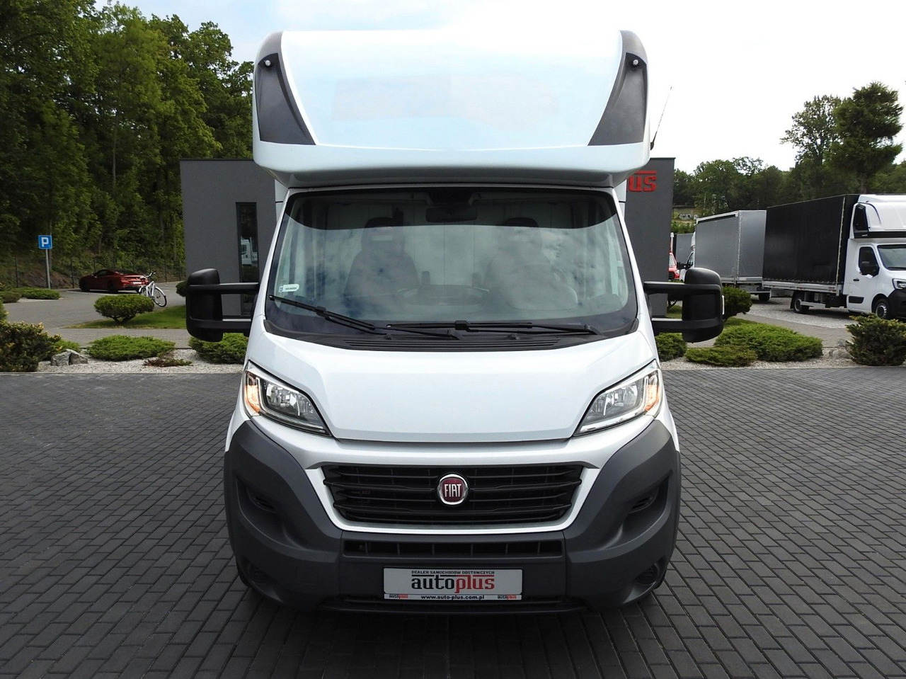 Fiat DUCATO KOFFER 8 PALETTEN KLIMAANLAGE 130PS - Fourgon grand volume: photos 5 Fiat DUCATO KOFFER 8 PALETTEN KLIMAANLAGE 130PS - Fourgon grand volume: photos 5