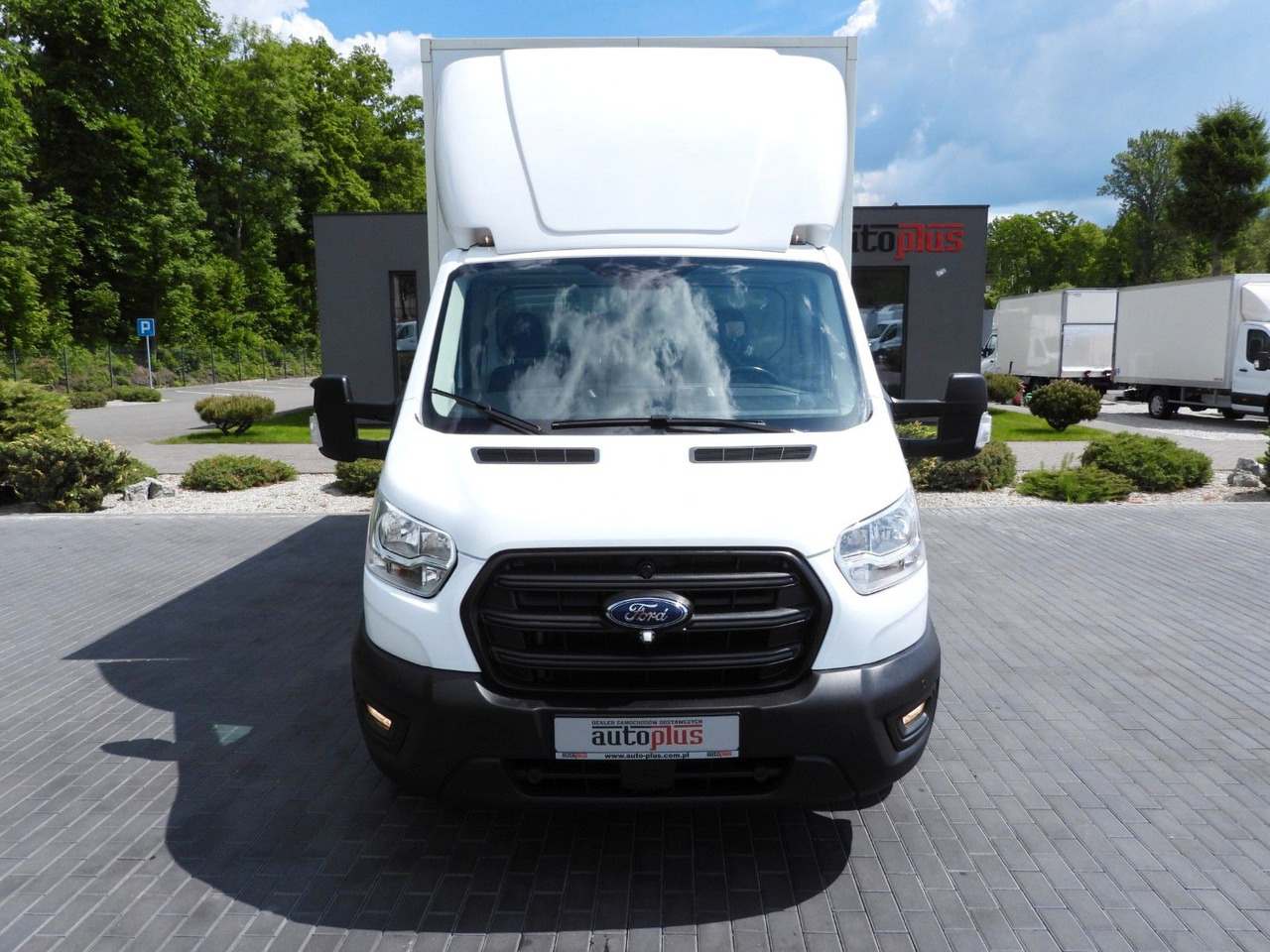 Ford TRANSIT KOFFER AUFZUG 8 PALETTEN TEMPOMAT - Fourgon grand volume: photos 5 Ford TRANSIT KOFFER AUFZUG 8 PALETTEN TEMPOMAT - Fourgon grand volume: photos 5