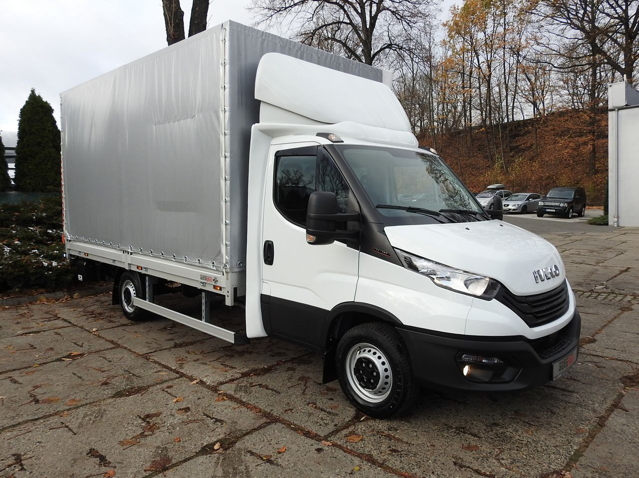 IVECO DAILY 35S16 NEW TARPAULIN LIFT 8 PALLETS CRUISE CONTROL AIR CONDITIONING 160HP - Utilitaire plateau baché: photos 4 IVECO DAILY 35S16 NEW TARPAULIN LIFT 8 PALLETS CRUISE CONTROL AIR CONDITIONING 160HP - Utilitaire plateau baché: photos 4