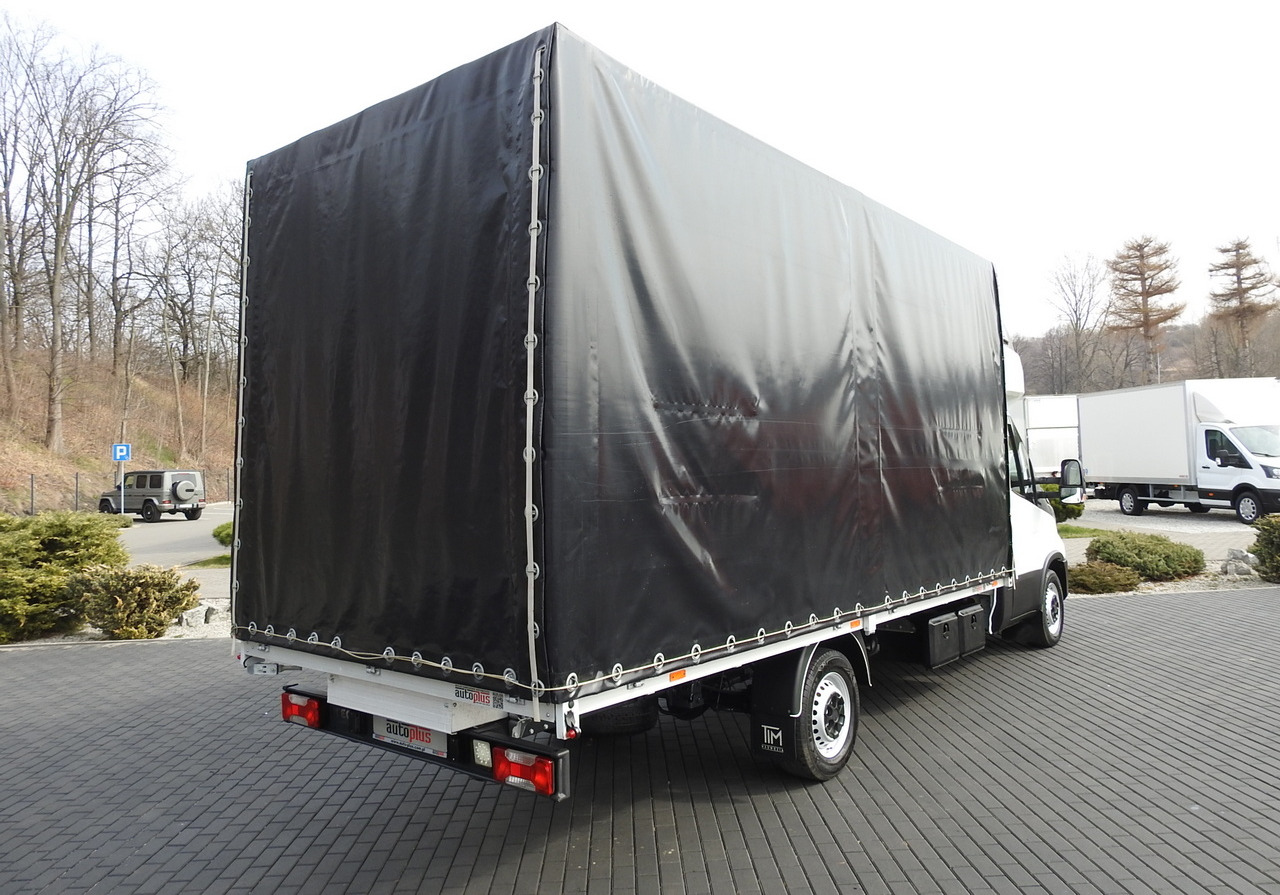 IVECO DAILY 35S18 TARPAULIN 10 PALLETS WEBASTO CRUISE CONTROL AIR CONDITIONING 180HP - Utilitaire plateau baché: photos 3 IVECO DAILY 35S18 TARPAULIN 10 PALLETS WEBASTO CRUISE CONTROL AIR CONDITIONING 180HP - Utilitaire plateau baché: photos 3