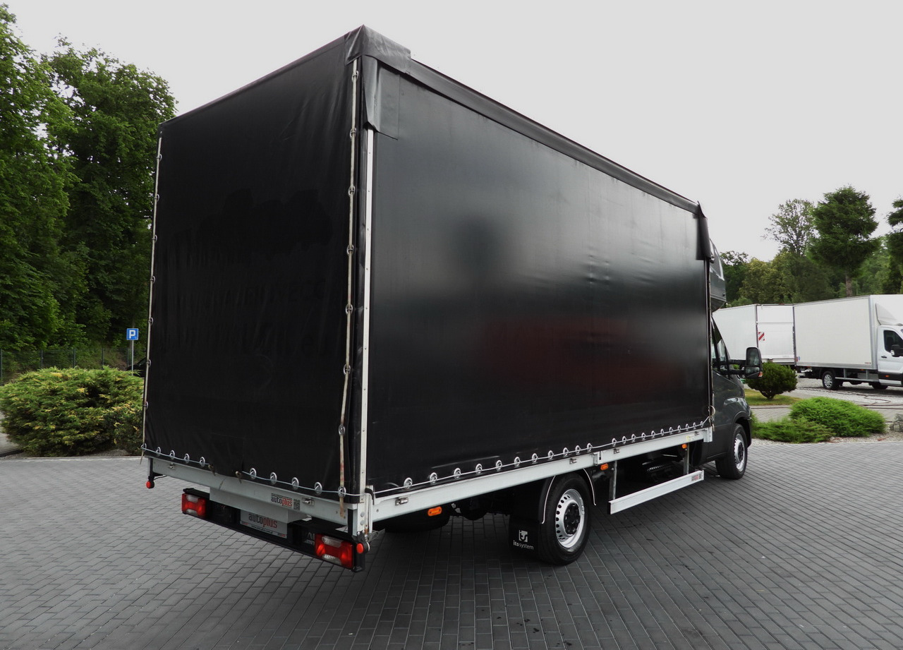 IVECO DAILY 35S18 TARPAULIN 10 PALLETS WEBASTO CRUISE CONTROL PNEUMATICS AUTOMATIC TRANSMISSION HI-MATIC AIR CONDITIONING 180HP - Utilitaire plateau baché: photos 3 IVECO DAILY 35S18 TARPAULIN 10 PALLETS WEBASTO CRUISE CONTROL PNEUMATICS AUTOMATIC TRANSMISSION HI-MATIC AIR CONDITIONING 180HP - Utilitaire plateau baché: photos 3