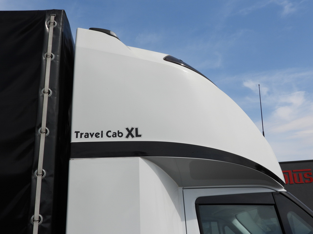 Utilitaire plateau baché IVECO DAILY 35S18 TARPAULIN LIFT 8 PALLETS CRUISE CONTROL AIR CONDITIONING  180HP: photos 25