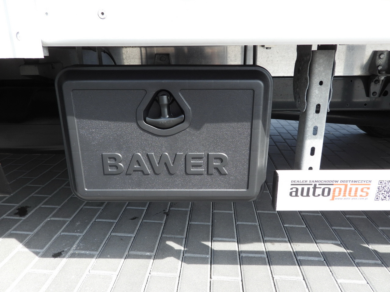 Utilitaire plateau baché IVECO DAILY 35S18 TARPAULIN LIFT 8 PALLETS CRUISE CONTROL AIR CONDITIONING  180HP: photos 28