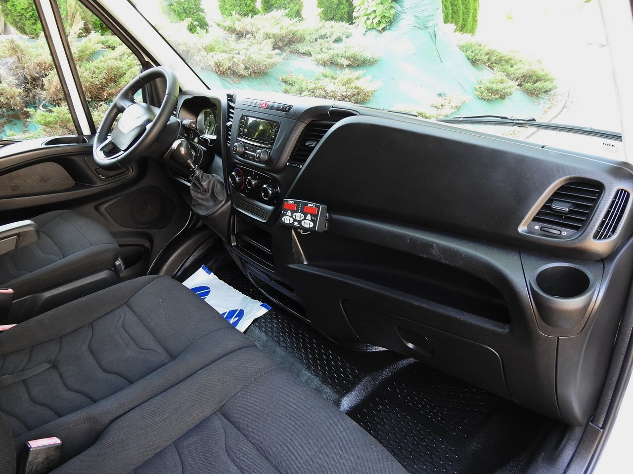 Utilitaire frigorifique IVECO DAILY: photos 43 Utilitaire frigorifique IVECO DAILY: photos 43