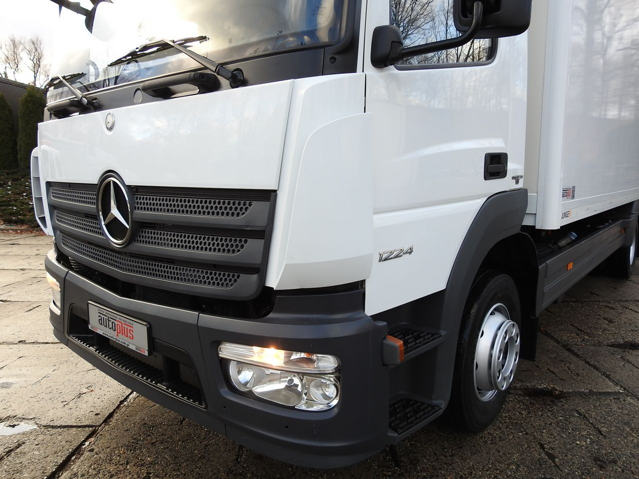 Fourgon grand volume MERCEDES ATEGO 12.24 BOX LIFT 18 PALLETS CRUISE CONTROL AUTOMATIC TRANSMISSION  TWIN WHEELS AIR CONDITIONING  240HP: photos 20