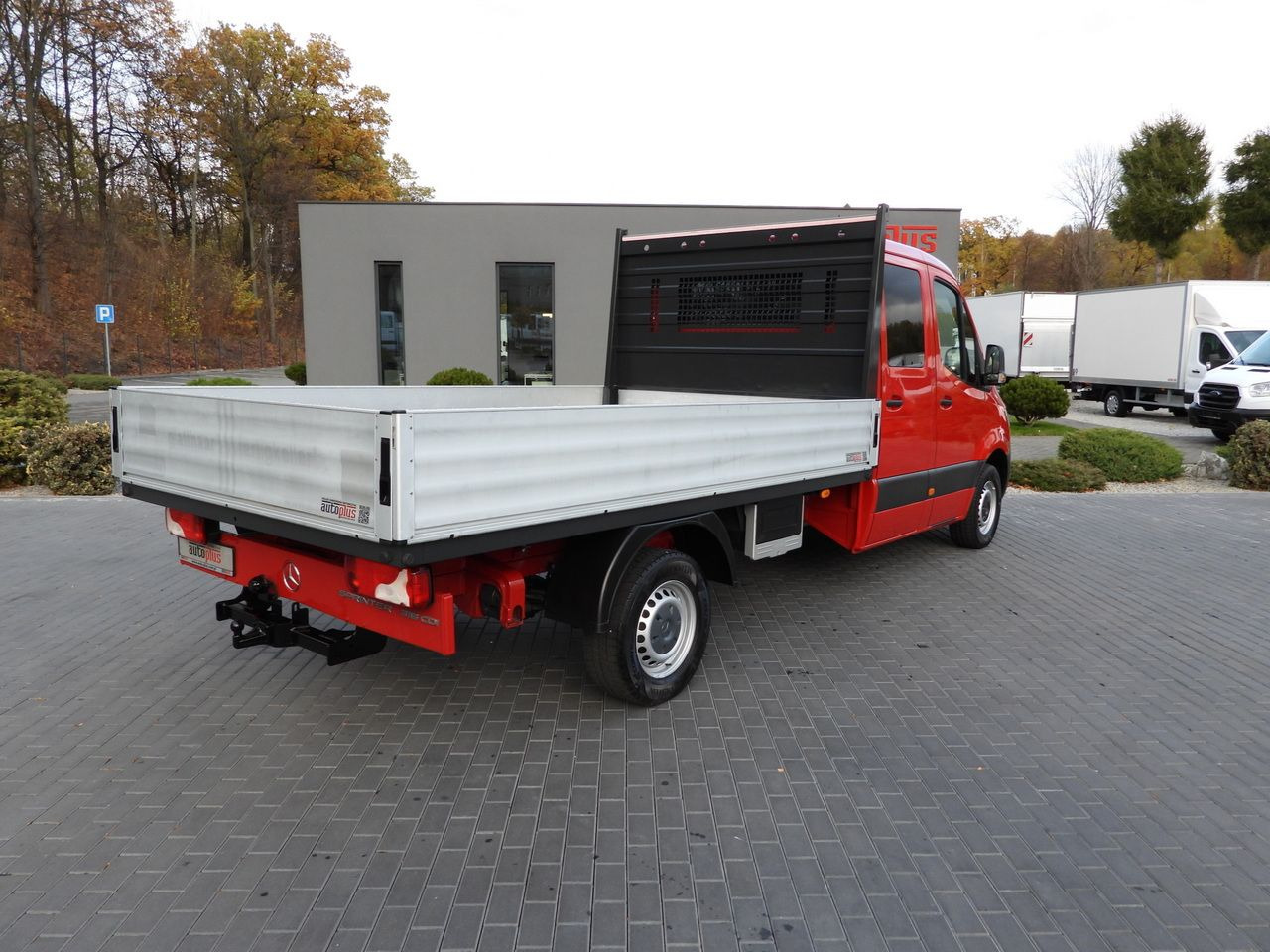 MERCEDES SPRINTER 316 STAKE BODY DOUBLE CABIN DOKA 7 SEATS AIR CONDITIONING  160HP - Utilitaire double cabine: photos 3 MERCEDES SPRINTER 316 STAKE BODY DOUBLE CABIN DOKA 7 SEATS AIR CONDITIONING  160HP - Utilitaire double cabine: photos 3