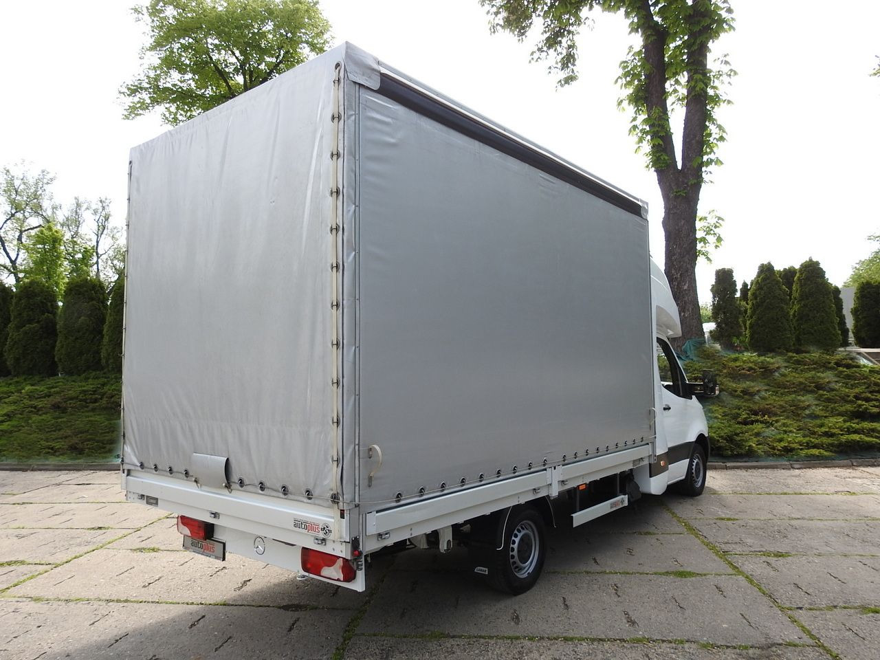 MERCEDES SPRINTER 316 TARPAULIN 10 PALLETS WEBASTO CRUISE CONTROL AIR CONDITIONING 165HP - Utilitaire plateau baché: photos 3 MERCEDES SPRINTER 316 TARPAULIN 10 PALLETS WEBASTO CRUISE CONTROL AIR CONDITIONING 165HP - Utilitaire plateau baché: photos 3