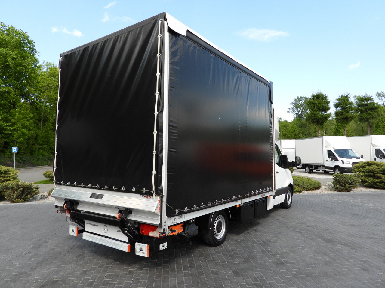 MERCEDES SPRINTER 316 TARPAULIN LIFT 10 PALLETS WEBASTO CRUISE CONTROL PNEUMATICS AIR CONDITIONING 160HP - Utilitaire plateau baché: photos 3 MERCEDES SPRINTER 316 TARPAULIN LIFT 10 PALLETS WEBASTO CRUISE CONTROL PNEUMATICS AIR CONDITIONING 160HP - Utilitaire plateau baché: photos 3