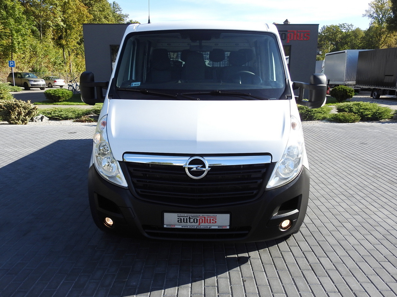 OPEL MOVANO STAKE BODY DOUBLE CABIN DOKA 7 SEATS CRUISE CONTROL AIR CONDITIONING 130HP - Utilitaire double cabine: photos 5 OPEL MOVANO STAKE BODY DOUBLE CABIN DOKA 7 SEATS CRUISE CONTROL AIR CONDITIONING 130HP - Utilitaire double cabine: photos 5