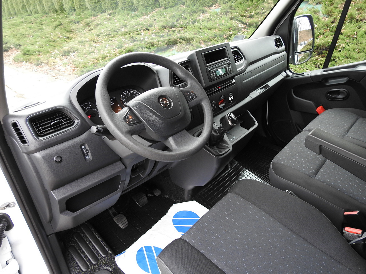 OPEL MOVANO TARPAULIN LIFT 10 PALLETS CRUISE CONTROL AIR CONDITIONING LED LIGHTS PNEUMATICS TWIN WHEELS 165HP - Utilitaire plateau baché: photos 2 OPEL MOVANO TARPAULIN LIFT 10 PALLETS CRUISE CONTROL AIR CONDITIONING LED LIGHTS PNEUMATICS TWIN WHEELS 165HP - Utilitaire plateau baché: photos 2