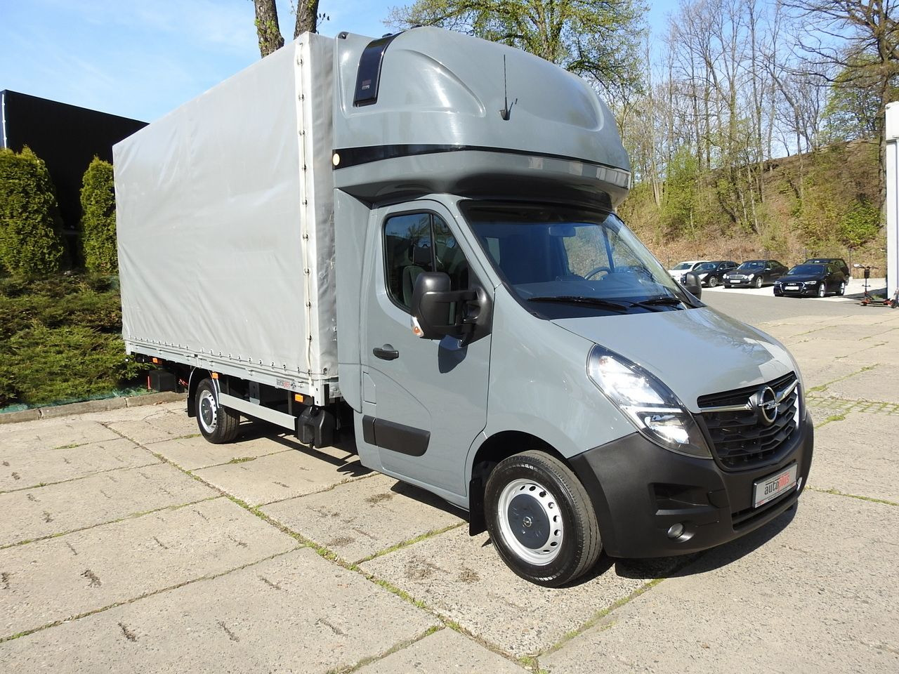 OPEL MOVANO TARPAULIN LIFT 9 PALLETS WEBASTO CRUISE CONTROL NAVIGATION LED LIGHTS PNEUMATICS AIR CONDITIONING 165HP - Utilitaire plateau baché: photos 4 OPEL MOVANO TARPAULIN LIFT 9 PALLETS WEBASTO CRUISE CONTROL NAVIGATION LED LIGHTS PNEUMATICS AIR CONDITIONING 165HP - Utilitaire plateau baché: photos 4