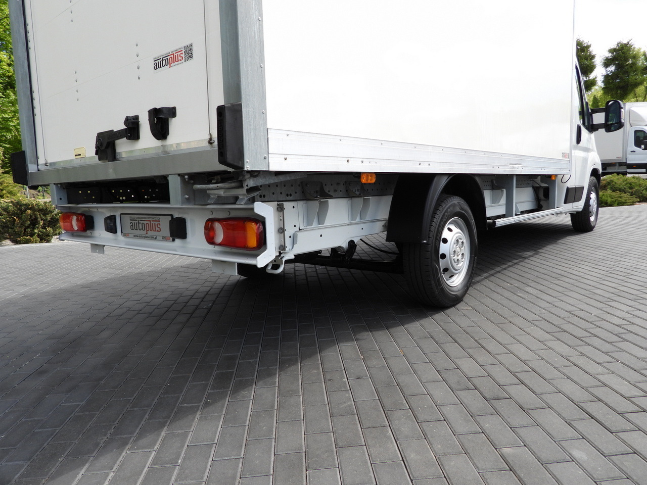 Fourgon grand volume PEUGEOT BOXER BOX 8 PALLETS CRUISE CONTROL AIR CONDITIONING  130HP: photos 20