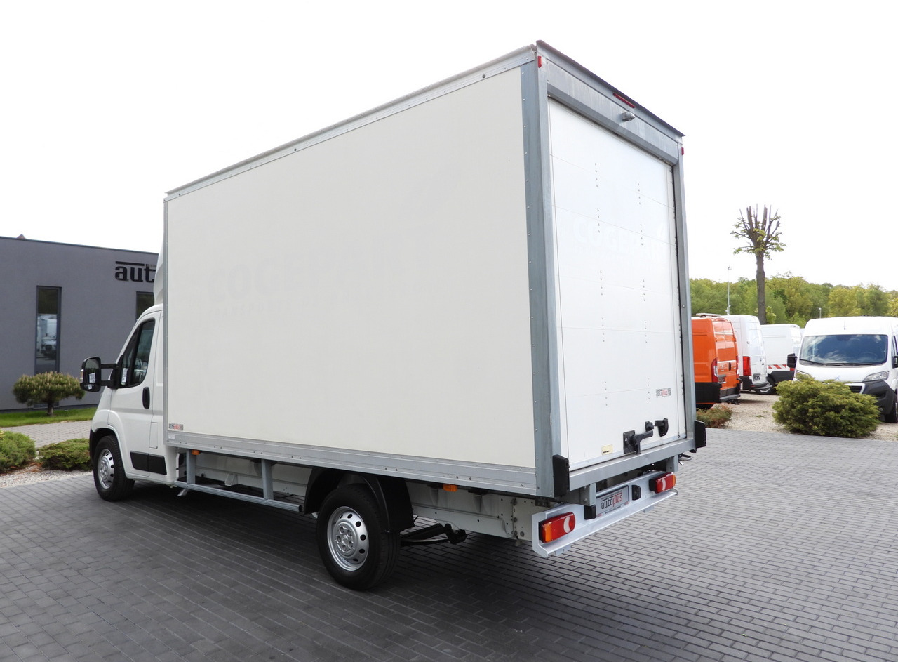 Fourgon grand volume PEUGEOT BOXER BOX 8 PALLETS CRUISE CONTROL AIR CONDITIONING  130HP: photos 9